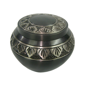 Urne funéraire en argent antique de conception unique, cercueil de rangement pour cendres funéraires en métal fabriqué à la main - Product Image 4