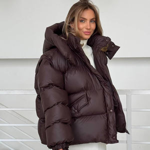 Veste d'hiver matelassée pour femme Doublure en laine teinte Respirante Imperméable Remplissage thermique écologique Vente en gros - Product Image 5