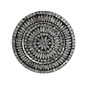 Assiette de présentation artisanale en nacre de qualité supérieure Pearl Nova avec détails élégants pour le chocolat, les fruits secs et les collations - Product Image 2