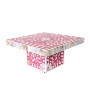 ขาตั้งเค้กเรซิ่นดีไซน์หรูหรา งานฝีมือประณีต พร้อมผิวมันวาว สำหรับโชว์เค้กและขนมหวาน  รับทำโลโก้ตามสั่ง เหมาะสำหรับเป็นของขวัญในบ้าน - Product Image 2