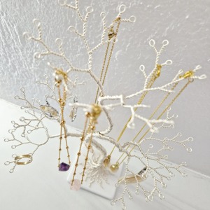 Présentoir à bijoux décoratif de style arbre blanc avec branches, parfait pour accrocher des boucles d'oreilles, des colliers et des présentoirs de chambre d'Inde - Product Image 3