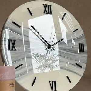 UTILIZANDO EL RELOJ DE PARED DE RESINA CON UN Reloj de pared de diseño artístico hecho a mano único Arte de resina de La India - Product Image 3