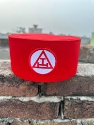 Gorro Masónico de Arquimago de la Arcada Real, Gorro Rojo de Regalia Masónica, Talla Estándar, Tipo de Tela Poliéster - Product Image 5