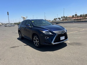 Lexus RX350 d'occasion 2017 avec transmission intégrale GCC, sièges en cuir, transmission automatique, régulateur de vitesse adaptatif, essence, conduite à gauche, caméra 360° - Product Image 3
