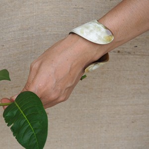 Bracelet en corne bijoux naturels belles cornes bracelets matériau naturel bracelet prix le moins cher - Product Image 6