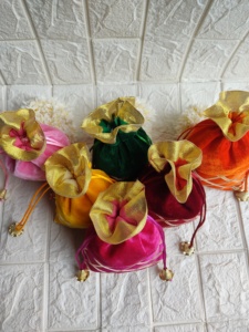 Traditional Bridal Velvet Potli Bag Royal Drawstring Purse for Indian Wedding Diwali Night Housewarming Favor Shagun Pouch Gift - Product Image 3