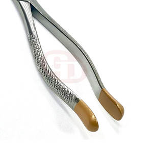 Pince d'extraction dentaire avec poignées antidérapantes pour des procédures dentaires sûres Pince d'extraction dentaire - Product Image 5