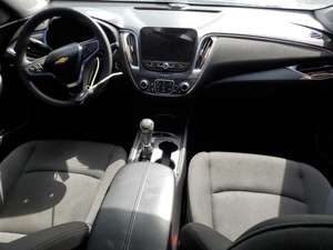 SALVAGE CHEVROLET MALIBU LT 2020 - Product Image 4