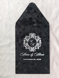 Enveloppes verticales en velours A7 avec logo en feuille d'argent rose poussiéreux pour invitations <span class=keywords><strong>de</strong></span> mariage Enveloppes Quinceanera en velours bordeaux 5x7 - Product Image 5