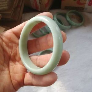 Pulseras de resina de alta calidad para mujer, brazalete colorido, adorno de manos, fábrica, venta al por mayor, joyería para fiesta - Product Image 6