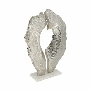 Figurine d'animal en aluminium faite à la main, sculpture artistique de luxe, design moderne poli antique, peinture 3D - Product Image 1