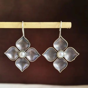 Meilleure vente plaqué argent mat oxydé de haute qualité avec un aspect antique sans ternissement pour les femmes principalement en laiton - Product Image 1