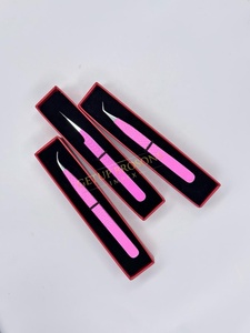 Pince à épiler professionnelle pour extensions de cils Getup Brosons Impex en acier inoxydable, isolation à 45 degrés, revêtement poudré rose - Product Image 4