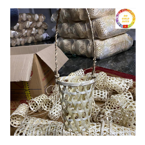 Porte-gobelet en bambou réutilisable et écologique avec une poignée en corde solide, fait à la main pour les smoothies, le café, le thé à emporter, artisanat vietnamien - Product Image 4