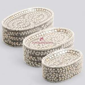 Support à gâteau en nacre naturelle pour pâtisserie, dessert et table de fête en provenance du Vietnam - Product Image 1