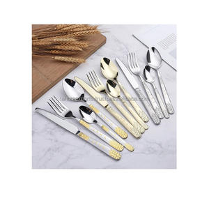 Design élégant Ensemble de couverts en métal en acier inoxydable à bas prix Ensemble de couverts pour occasions de différentes tailles fait à la main - Product Image 4