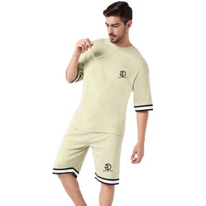 Ensemble short et t-shirt en coton de bonne qualité avec logo personnalisé et design Ensemble deux pièces pour hommes Ensemble deux pièces pour été T-shirt pour hommes - Product Image 2