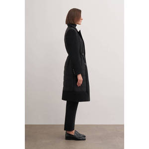 Chaqueta Negra de Invierno con Cintura Fruncida y Detalle de Botones - Product Image 5