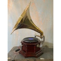 Hermoso Gramófono de estilo antiguo, fonógrafo-Decoración de estilo antiguo hecha a mano-Idea de regalo perfecta