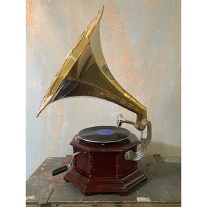 Magnifique gramophone de style antique, phonographe-Décoration de style antique artisanale-Idée cadeau parfaite - Product Image 5