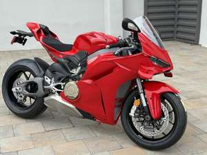 Ducati Panigale V4 2025 usada disponible para la venta - Product Image 6