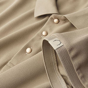 Camisa de golf de manga corta para hombre de alta calidad con cuello vuelto Smart Casual ODM Logotipo personalizado para camiseta de polo Servicio OEM - Product Image 1