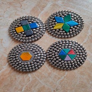 Concho de metal de latón hecho a medida con trabajo de incrustaciones y grabado en múltiples colores idea para hacer cinturones adecuados para reventa - Product Image 1