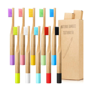 Brosse à dents en bambou souple personnalisée pour enfants et adultes Brosse colorée en bois écologique - Product Image 1