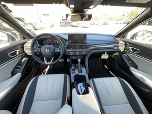 Acura Integra 4 portes Hatchback 2025 d'occasion propre avec pack A-Spec - Product Image 2