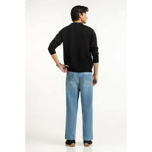 เสื้อสเวตเตอร์ถักแบบมีฮู้ดทรงปกติสำหรับผู้ชาย รุ่น MN-SWT-WS25-067 B ตกแต่งด้วยลายปักโลโก้ติดกระดุม เหมาะสำหรับฤดูใบไม้ผลิและฤดูใบไม้ร่วง - Product Image 3