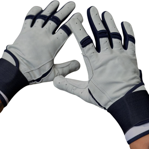 Guantes de bateo de béisbol de diseño personalizado con soporte de muñeca mejorado y cierre ajustable para todo tipo de clima - Product Image 4