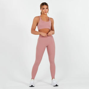 Conjunto de ropa activa de mujer de colores personalizados al por mayor, sujetador ligero sostenible para yoga, pantalones de entrenamiento de cintura alta, secado rápido personalizado - Product Image 4