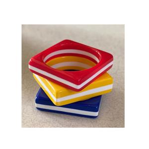 Ensembles de bracelets de manchette de bracelets de mode conçus en usine de bijoux de luxe en résine transparente pour les femmes d'Inde - Product Image 1