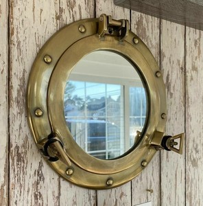 Elegante artículo para decoración del hogar: Ventana de pared náutica marítima de latón antiguo, superventas - Decoración de pared náutica marítima - Product Image 1