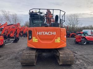 EXCAVADORA HIDRÁULICA USADA ZX135US-6 DE 13 TONELADAS, PRECIO BAJO, MOTOR ISUZU - Product Image 4