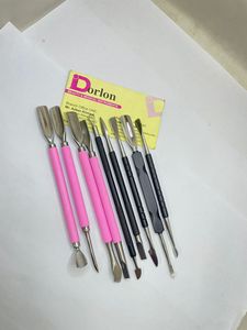 Poussoir à cuticules enduit de couleur rose et noire Outils de soin des ongles en acier inoxydable de haute qualité Logo personnalisé Poussoirs à cuticules pour manucure ongles - Product Image 5