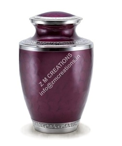 Urnas clásicas Urna de cremación de aluminio de estilo europeo para adultos Vajilla decorativa Cinerary conmemorativo para cenizas del proveedor - Product Image 1