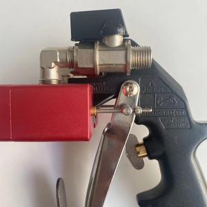 Pulvérisateur sans air portable à l'<span class=keywords><strong>intérieur</strong></span> du <span class=keywords><strong>pistolet</strong></span> de pulvérisation sans air à double trou d'alimentation - Product Image 4