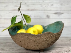 Cuenco decorativo de estilo Vintage, acento artesanal atemporal, ideal para regalo de inauguración de la casa, comedor o decoración inspirada en antigüedades - Product Image 3