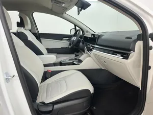 2026 Sportage V รุ่นปรับโฉม ไมล์น้อย เครื่องยนต์สมบูรณ์ ระบบเกียร์อัตโนมัติ หลังคาพาโนรามา ไฟหน้า LED - Product Image 3
