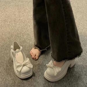 Nouvelles chaussures Mary Jane de style français printemps-été, ballerines rétro britanniques à semelle épaisse en cuir, chaussures à talons hauts élégantes et cool - Product Image 3