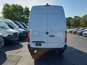 HIGHRUN 2025 SPRINTER VAN TRANSMISIÓN AUTOMÁTICA DE 9 VELOCIDADES - Product Image 5