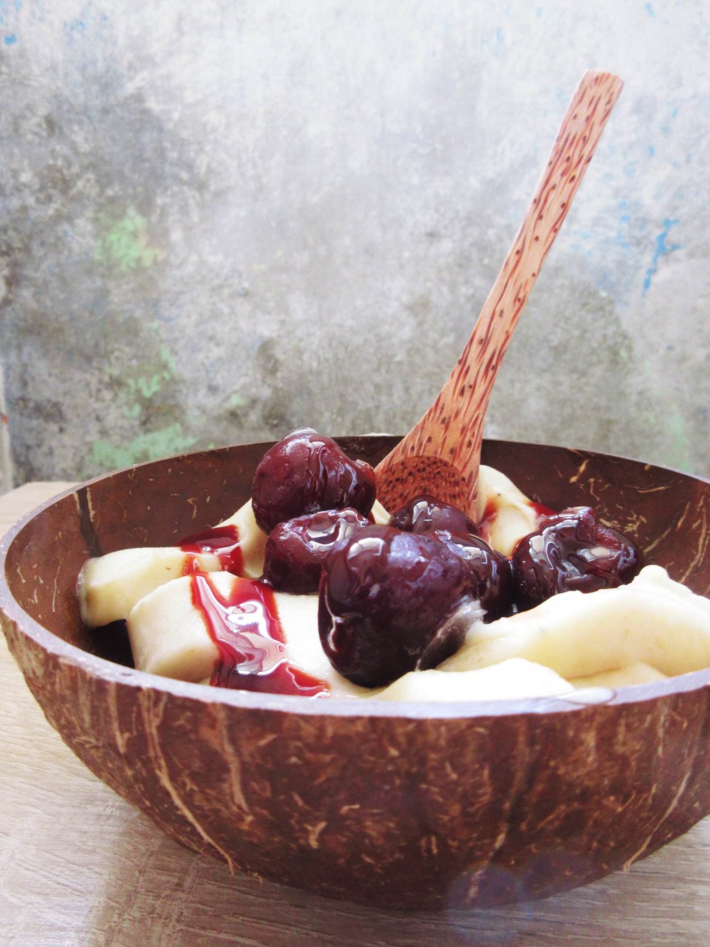 Natural coconut color