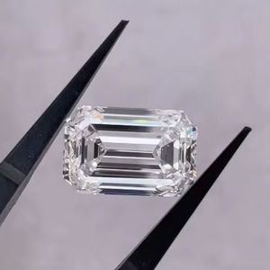 Aniva EC053 Diamante Sintético Suelto de Corte Esmeralda de 0.5-5.00 Quilates con Certificado IGI para Conjunto de Colgante - Product Image 6