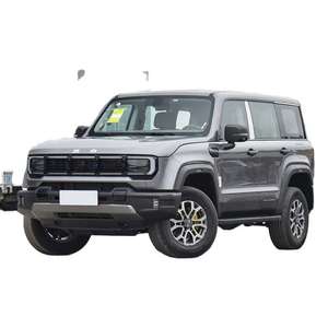 SUV compacto de gasolina 2.0T 2024, 245HP, transmisión manual de 8 velocidades, 4 puertas, 5 asientos, modelo en buen estado. - Product Image 3