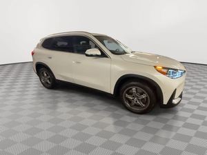 OFFRE EXCEPTIONNELLE 2023 B M W X1 xDrive28i AWD SUV - Product Image 2