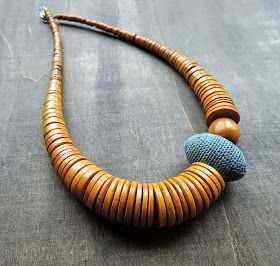 Plusieurs perles en bois de forme ronde collier en bois épais de mode collier en bois - Product Image 2