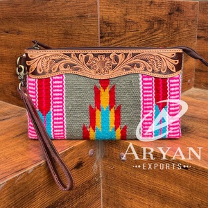 Cartera de mano de cuero de vaca auténtica para mujer, bolso de mano con manta de sillín de cuero, bolso Floral Vintage - Product Image 1