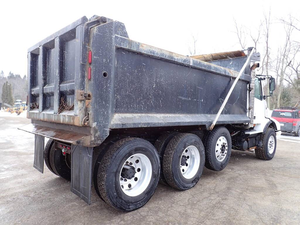 Dump Truck for sale Used 2006 V0LV0 Dump Truck - Product Image 2