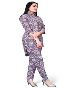 Fashion Fusion: estilo pakistaní Salwar Kameez-Fusión de estilos tradicionales y modernos, creando una prenda de vestir de moda elegante y elegante - Product Image 2
